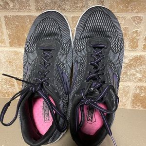 Skechers Womens tennis shoes